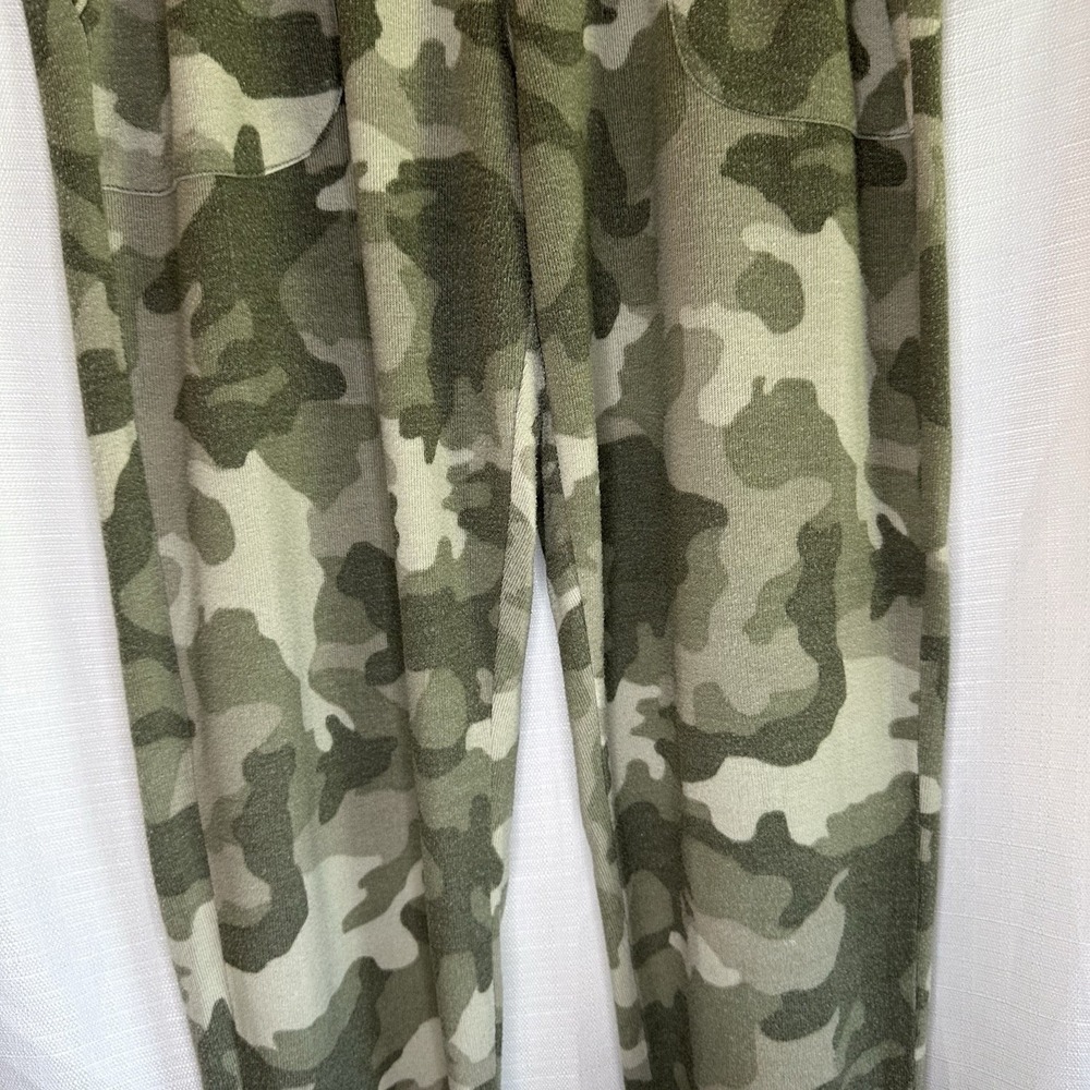 Hippie Rose Women's Camo Joggers Size L Lounge Pants Athleisure Streetwear - Picture 12 of 16